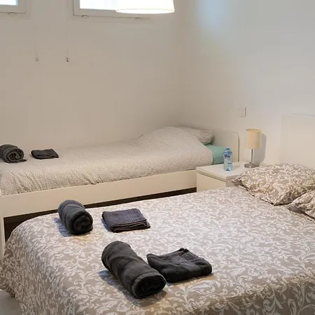 Holiday home Ecureuil Et Pinede Velaux