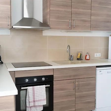 Holiday home Ecureuil Et Pinede *